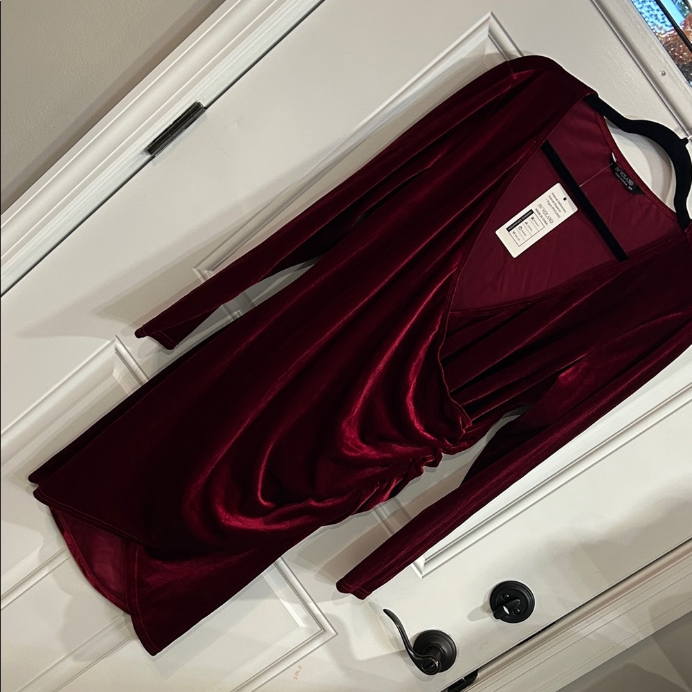 Elegant Burgundy Velvet Dress